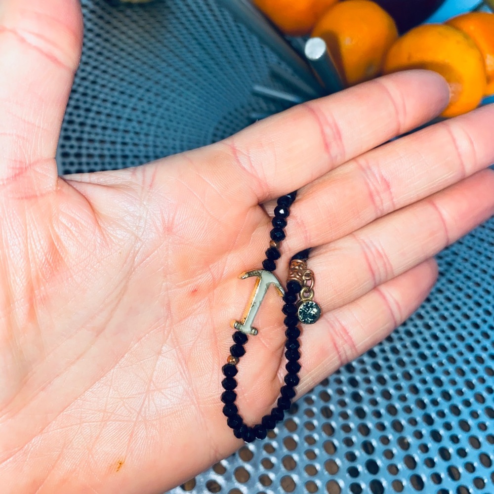 Set of 3 black beaded w/ skull +anchor bracelets - Picture 2 of 8